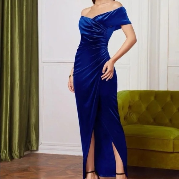 Luxurious off shoulder wrap evening formal party wedding prom velvet maxi dress - Picture 6 of 7